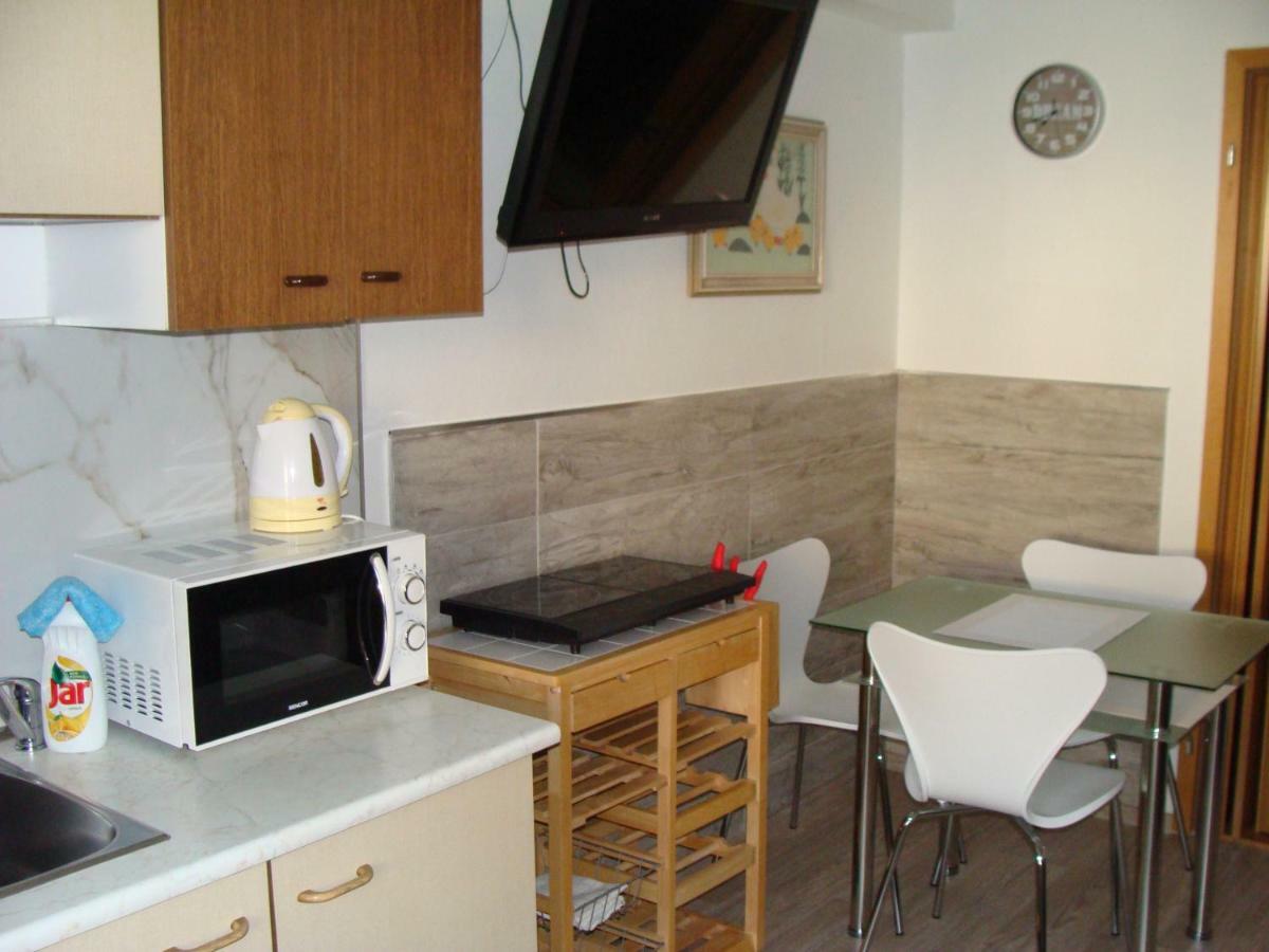 Apartamento Apartmán Polní 930 Hluboká nad Vltavou Exterior foto